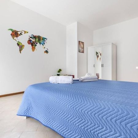 Al Politeama Lägenhet Palermo Exteriör bild